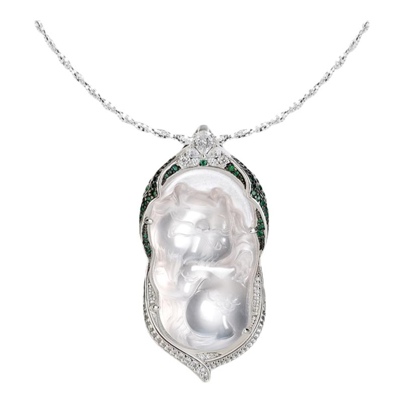 天然石英质玉水沫玉龙猫吊坠项链新中式配饰媲美翡翠