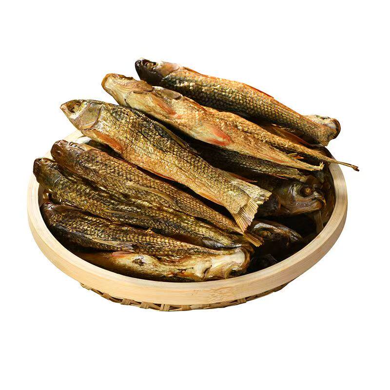 鱼干农家自制无油柴火鱼干
