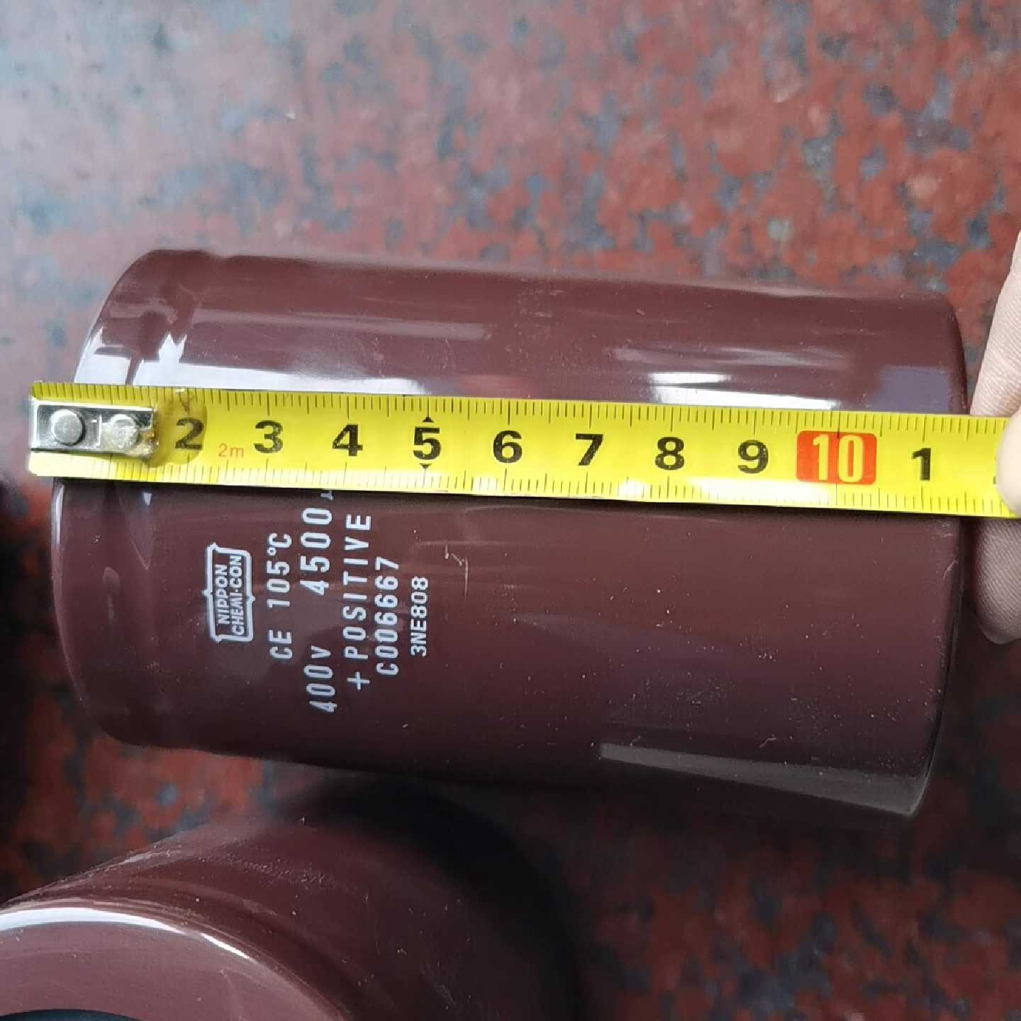 议价日本黑金刚CE系列400Ⅴ4500uf高压电容,成色拆机如图