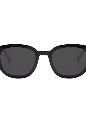 太阳眼镜欧美复古vintage拍显女