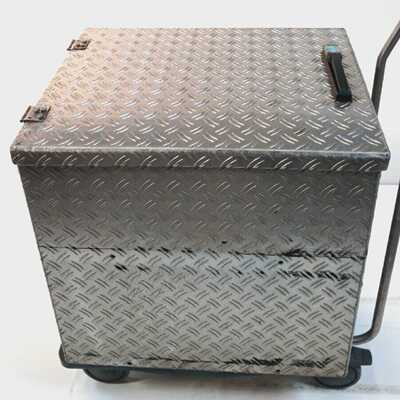 ALU  LKW Unterbaubox Riffelblechbox Staukasten Unterflurbox