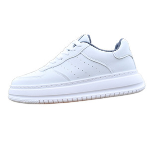 男鞋春季新款休闲板鞋韩版百搭学生软底轻便舒适厚底增高小白鞋子