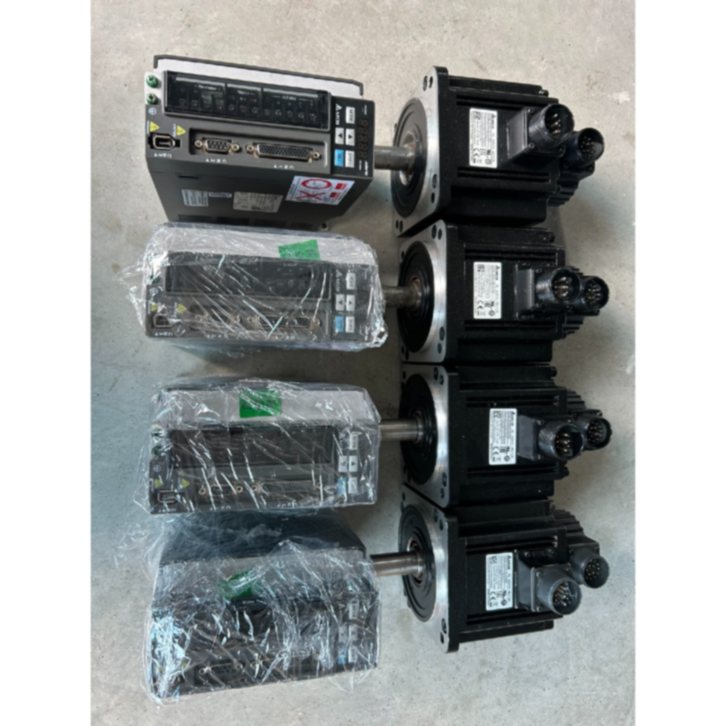 B2伺服驱动器ECMA-E21315RS电机套装-询价