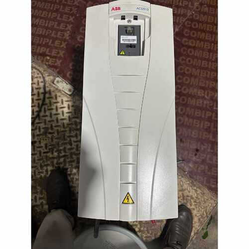 议价ABB变频器ACS51001031A415KW三相维修