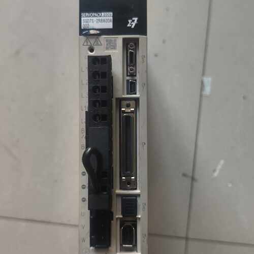 议价SERVOPACK MODEL SGD7S-2R8A00A0维修