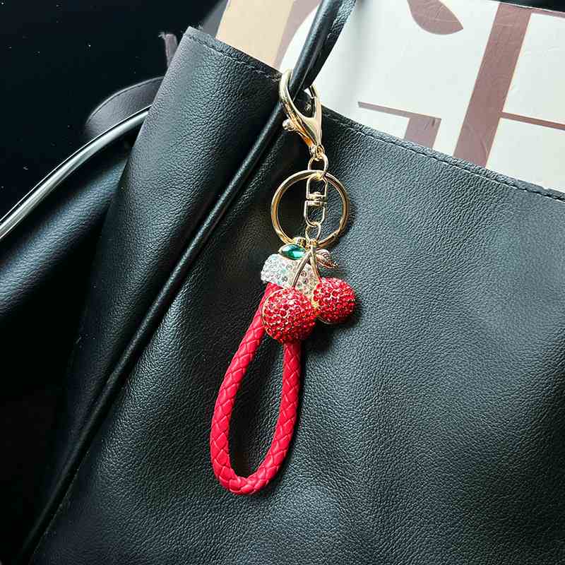 镶钻水果小樱桃汽车创意包包挂件可爱女生钥匙扣礼品钥匙链圈金属