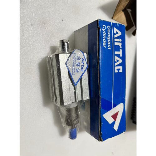 （请询价）全新亚德客AIRTAC电磁阀型号3V208NOBDC24
