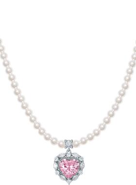 周六福爱心项链女S925银链坠优雅轻奢小众送女友节日礼物