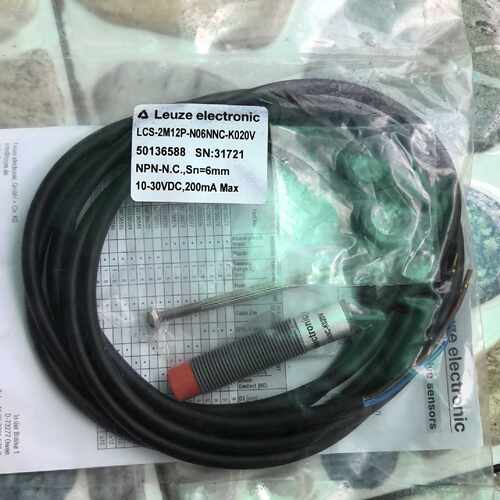 全新Leuze劳易测接近开关 LCS-2M12P-N06NN