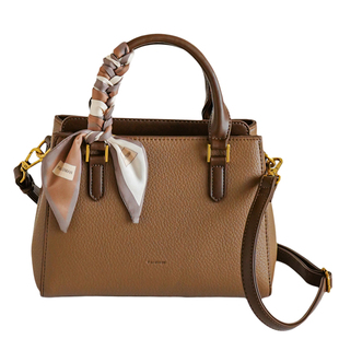 小众轻奢包包女2025新款妈妈斜挎包高级感大容量手提单肩通勤包潮