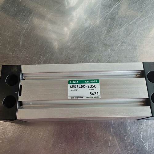 询价CKD气缸，型号SMD2LDC-2050，实物如图，没用过，