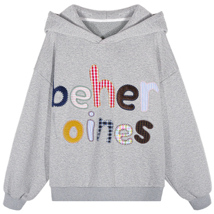 落落狷介巨好看的加绒卫衣女2025年新款灰色套头连帽刺绣外套宽松