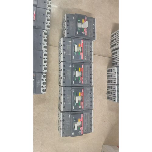 议价塑壳断路器SACET2N1603P160A一维修
