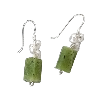 手工999纯银足银天然珍珠加玉圆柱碧绿小耳环耳坠养耳防过敏耳饰