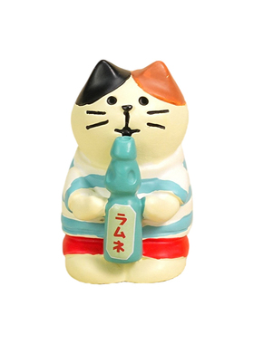 日式卡通可爱猫咪树脂桌面摆件
