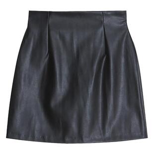 米白包臀小皮裙2025新款秋冬女高腰OL短裙超火pu皮半身裙显瘦性感