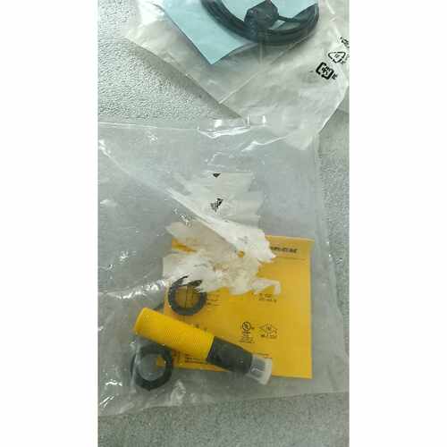 【议价-可维修】 接近开关 B5-S18-UP6X2T/二手均有货
