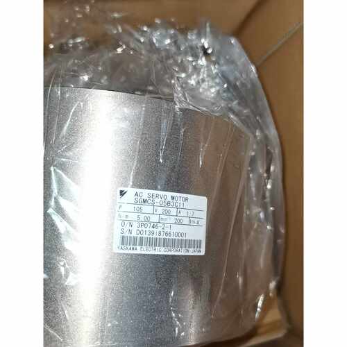 议价安川D D马达SGMCS-05B3C11,库存全新，实物拍摄
