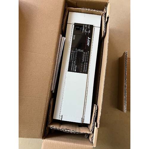 在线议价三菱PLC FX5U-80MT/ES。实物图片 工程项目剩余