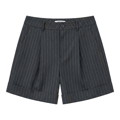 西装短裤条纹休闲时尚