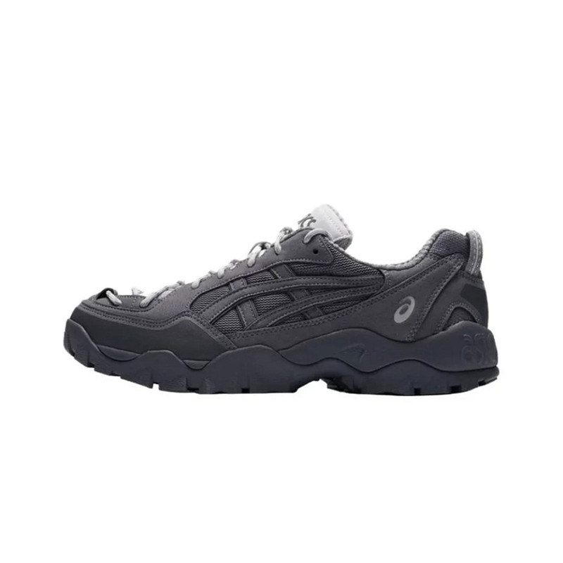 Asics亚瑟士复古运动休闲鞋