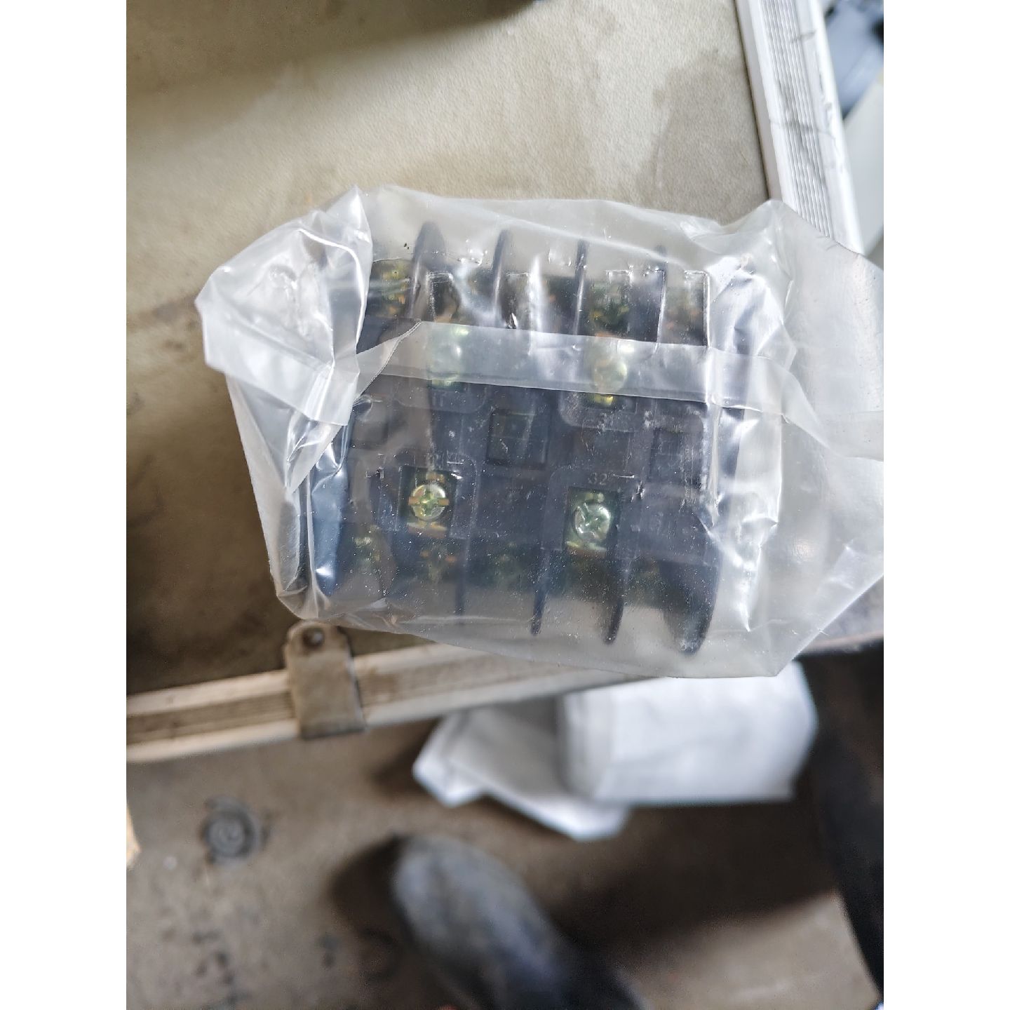 询价下单全新正泰CJT1-10交流接触器 220V 10A