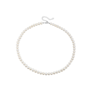 周大生珍珠项链女强光椭圆珍珠颈链串珠吊坠基础款白色珍珠锁骨链