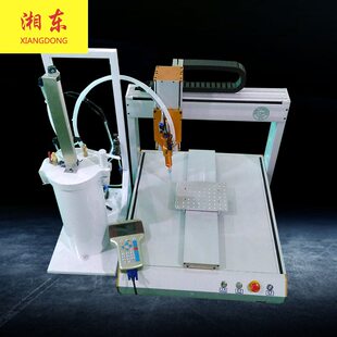 自动硅胶点胶机设备定制 东莞寮步三轴全自动2600ML黄胶点胶机