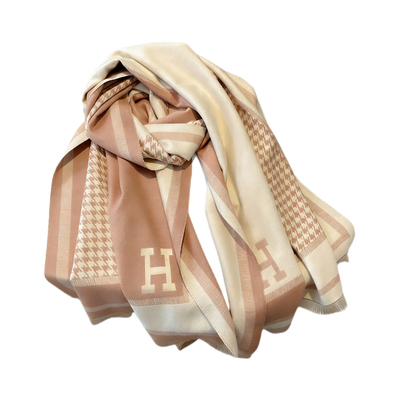 新款高级感H字母千鸟格围巾