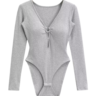 棉洋美式V领性感紧身打底连体衣T恤女辣妹镂空胸垫款高腰连体上衣