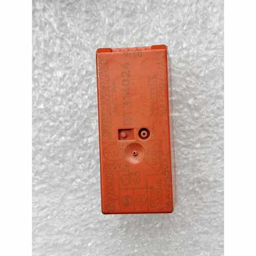 议价泰科继电器RT314024DC24V继电器有27个9维修