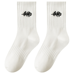 新疆棉袜子男中筒袜春秋款吸汗防臭棉袜秋冬白色运动街头篮球长袜