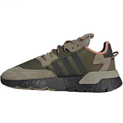 秋季跑步鞋阿迪达斯防滑