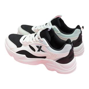 特步女鞋皮面休闲鞋户外跑鞋春季新款防水休闲鞋官方正品鞋子女款