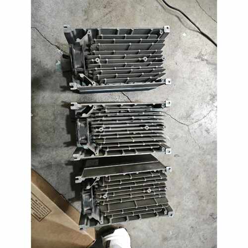 议价三肯SPF2.2K变频器功率2.2KW380伏维修