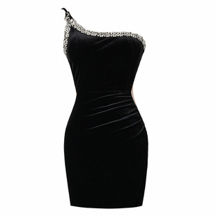 夜店性感丝绒连衣裙女高级感单肩露背显瘦名媛气质修身晚礼服宴会