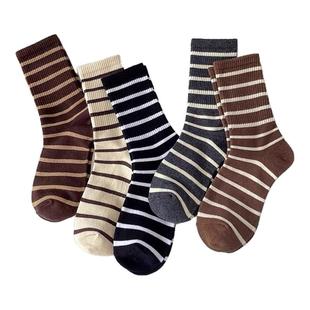 美拉德黑白袜子秋冬季女中筒韩版学院条纹爆款长袜百搭横条纹袜子