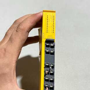 西克安全继电器RLY3-0SSD2-C4RD货号108534
