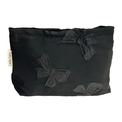 便携式大容量化妆品洗漱收纳包