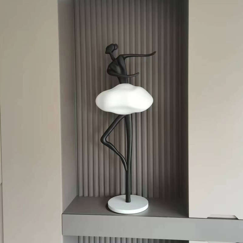 轻奢创意抽象人物客厅落地摆件艺术玄关柜大厅酒柜桌面家软装饰品