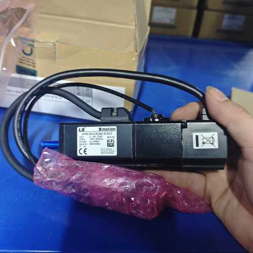 LS伺服电机APM-SA01ACN2-8-SC3，原装进—议价