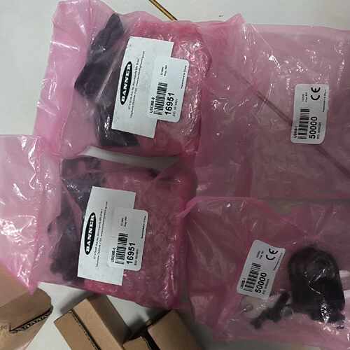溢价-邦纳安全光栅LS2TP30-300Q88，未封