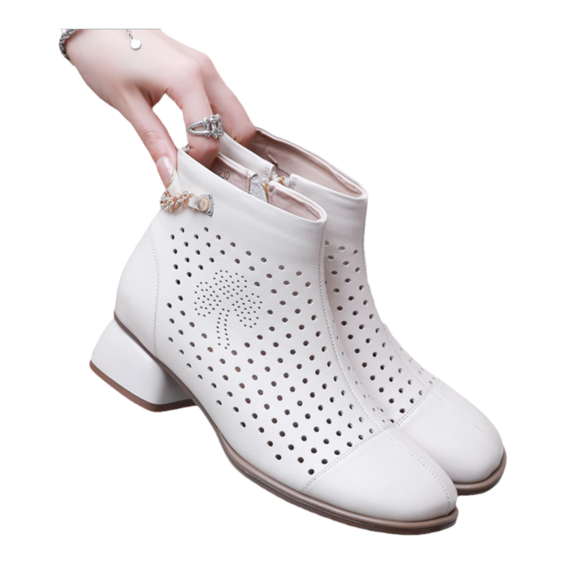 镂空短靴女中跟真皮大码软底凉靴
