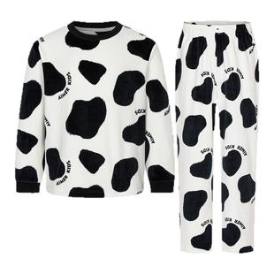 爱慕儿童海岛绒长袖家居服套装男女童小兔奶牛印花可爱套头睡衣