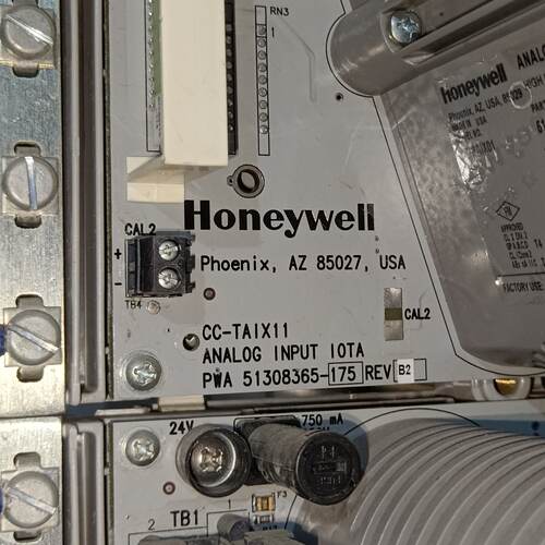 询价-CC-TAIX11模拟量输入底座，型号5130836