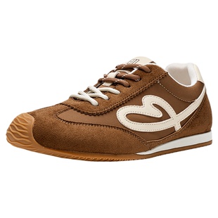 依思q棕色德训鞋女款2026春季新款鞋子女爆巨好看阿甘运动休闲鞋