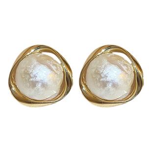 耳环2025新款爆款高级感轻奢气质大气珍珠耳钉女时尚气质复古耳饰