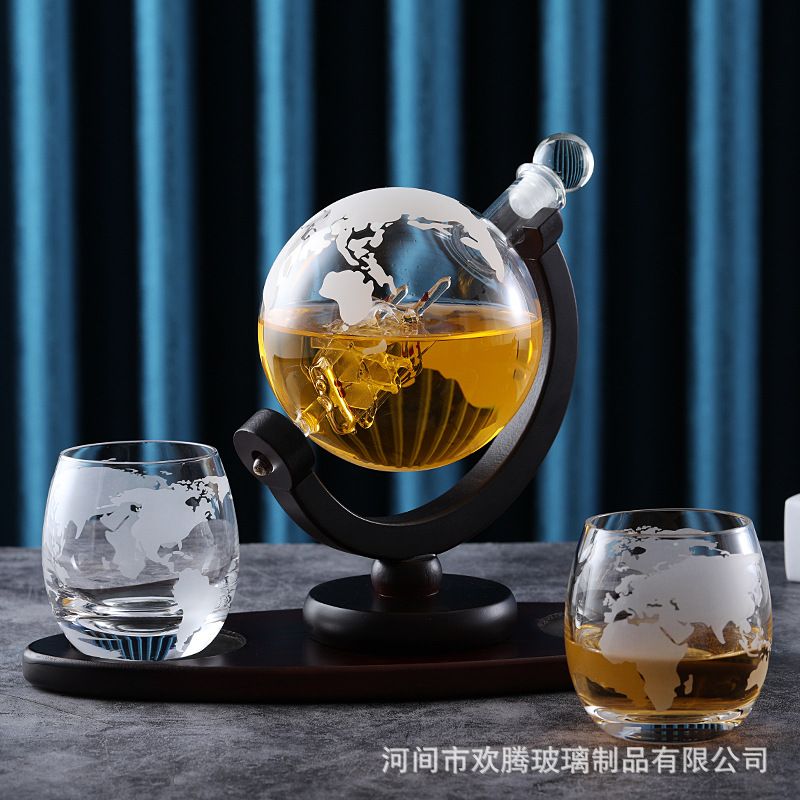 厂家批发玻璃泡酒瓶工艺红酒瓶白酒瓶酒杯套装客厅办公室酒具套装