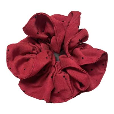 有点韩~新年红波点大肠发圈女