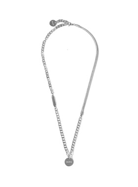 钛钢圆牌字母中性质感拼接项链轻奢小众ins嘻哈2023新款女毛衣链